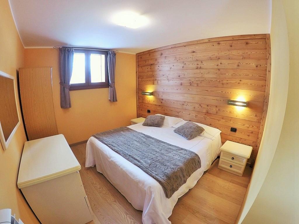 Chalet Alpina Hotel & Apartments La Thuile Bagian luar foto